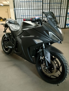 Электромотоцикл Yamaha R3 Black matte