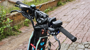 Электросамокат Syccyba Currus Pantera